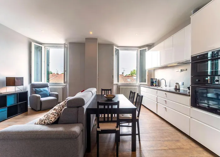 Casa Elisa & Daniele Apartment *